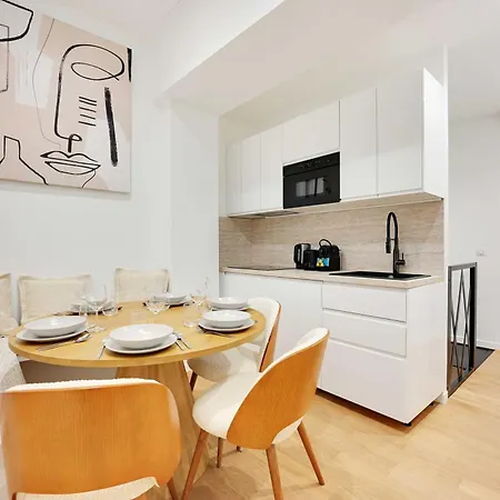 Charming - 3br-8p -centre Pompidou Lägenhet *